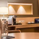 Western Premier Leonhard Hotel