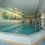 Western Premier Leonhard 4*