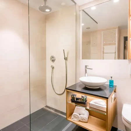 Western Premier Leonhard Hotel 4*