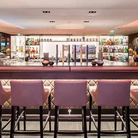 Western Premier Leonhard 펠트키르히