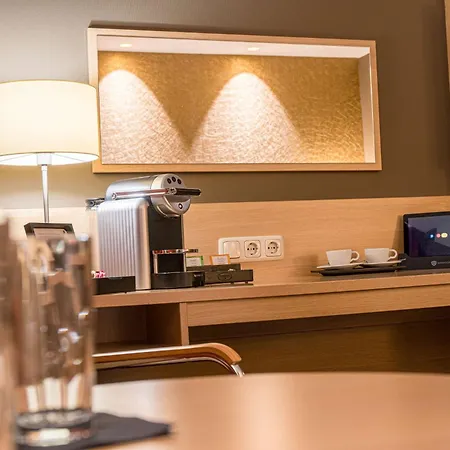 Western Premier Leonhard 호텔