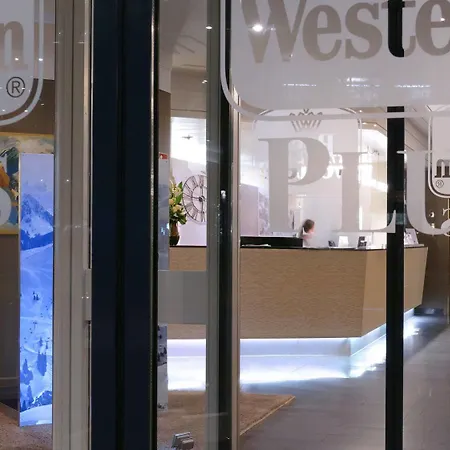 Отель Western Premier Leonhard Фельдкирьх