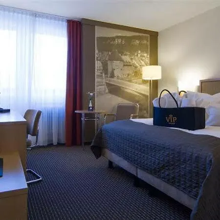 Western Premier Leonhard Feldkirch