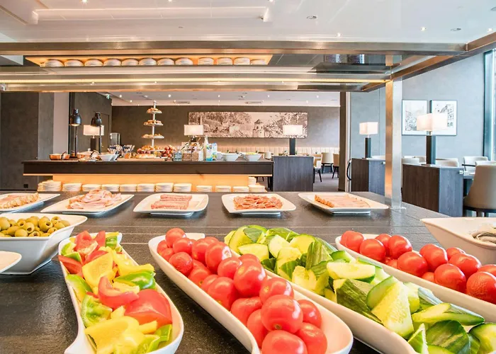 Western Premier Leonhard 4*